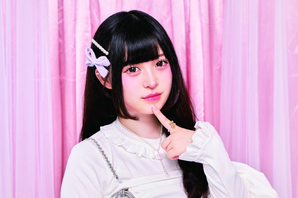 河野優衣